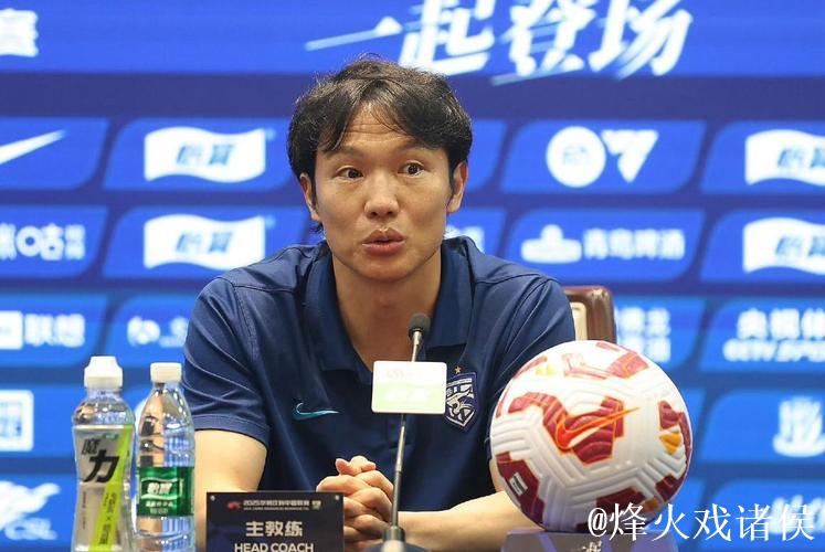 武汉三镇转会禁令全部解除准入邓卓翔离任俱乐部决定聘请外教带队